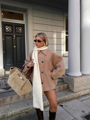 Trendy Oversized Wool Coat in Classic Vintage Style for Women