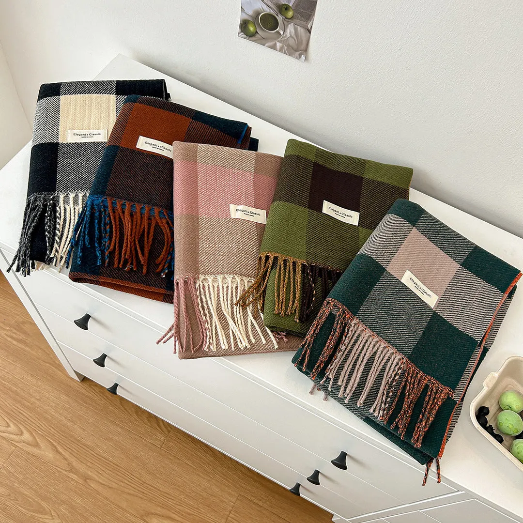 Two-Sided Contrasting Color Checkered Scarf for Korean-Style Ladies. Versatile in Autumn and Winter. Square Checkered Pattern. Fashionable and Simple. Narrow Version Shawl.C-240920-L4