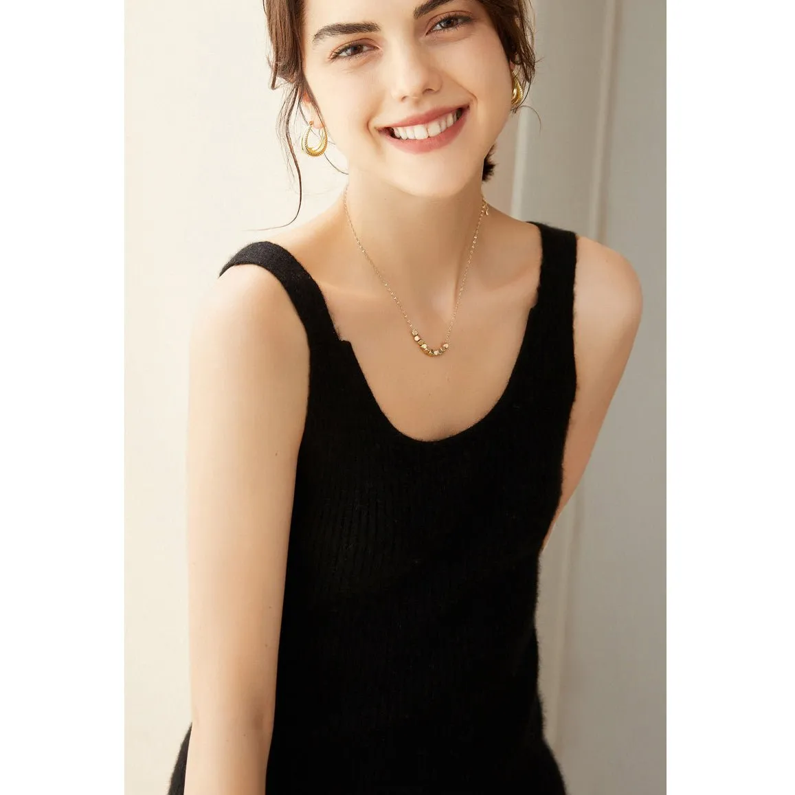 Womens Ribbed Knit V-Neck Sleeveless Cashmere Vest Cashmere Tank
