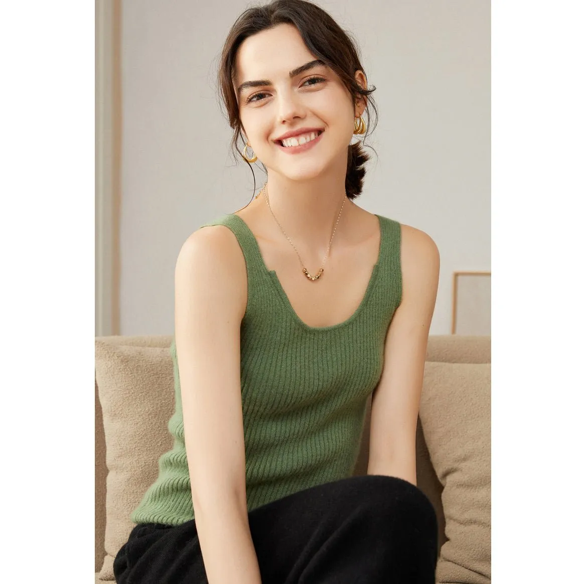 Womens Ribbed Knit V-Neck Sleeveless Cashmere Vest Cashmere Tank