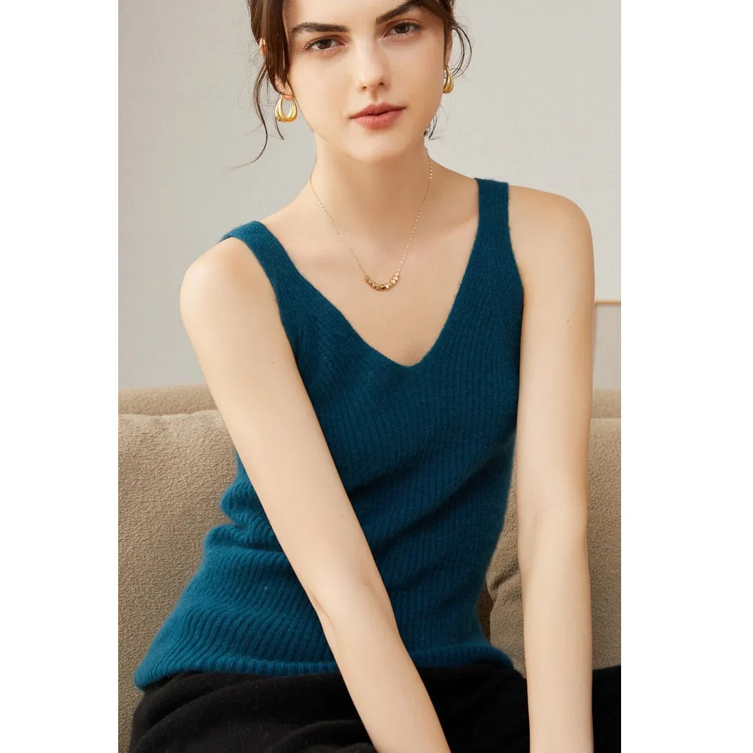 Womens Ribbed Knit V-Neck Sleeveless Cashmere Vest Cashmere Tank