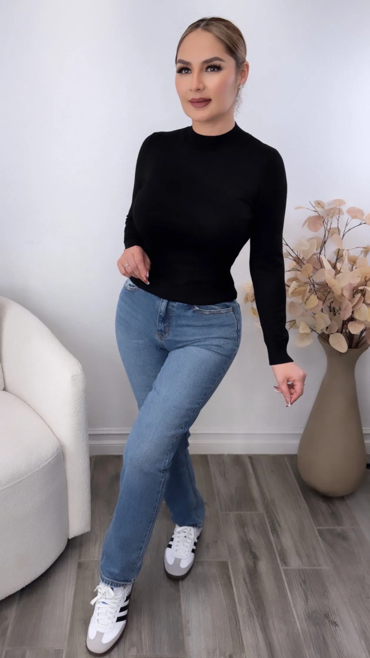 WV19031S-M HIGH RISE STRAIGHT JEANS