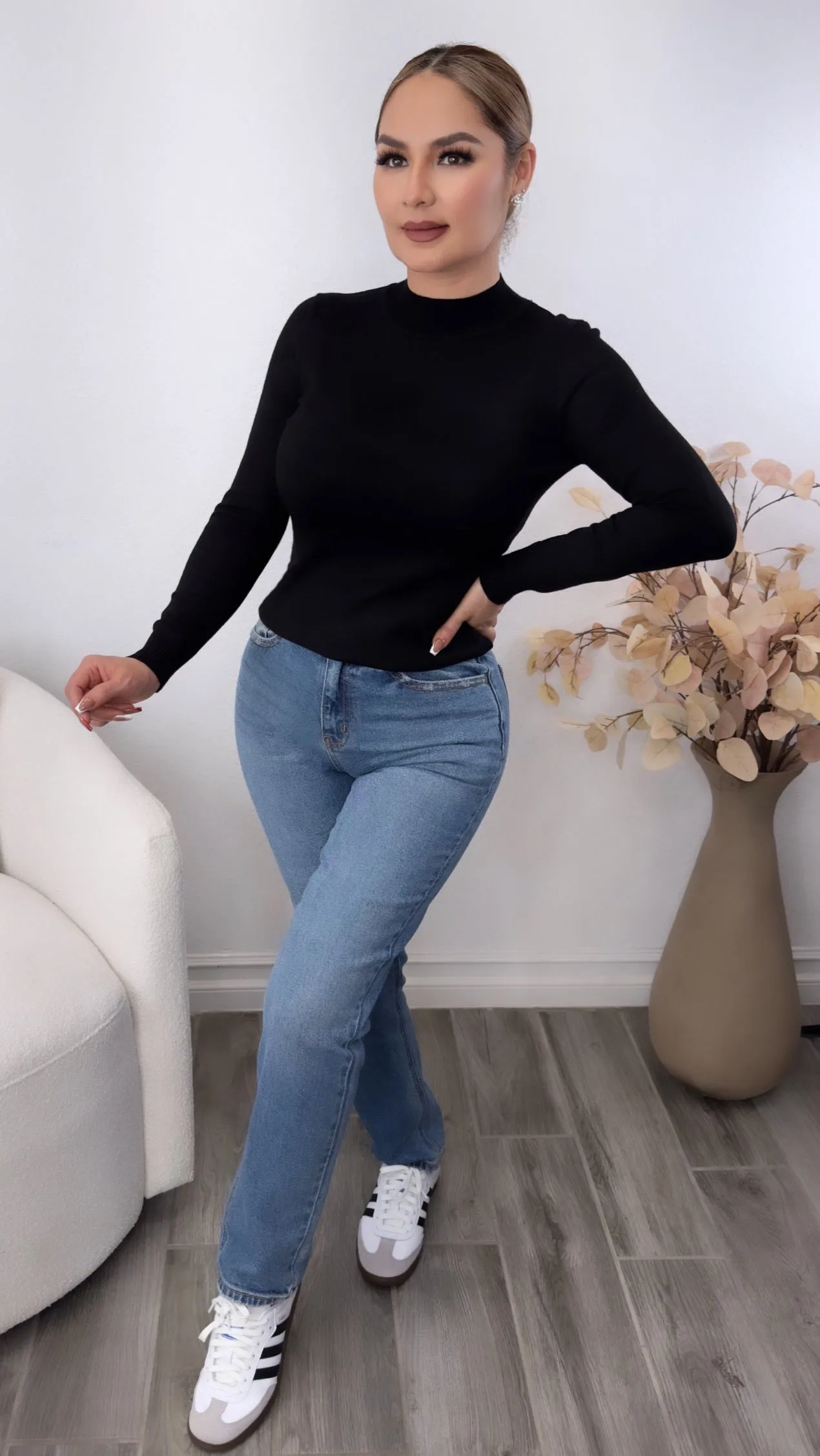 WV19031S-M HIGH RISE STRAIGHT JEANS