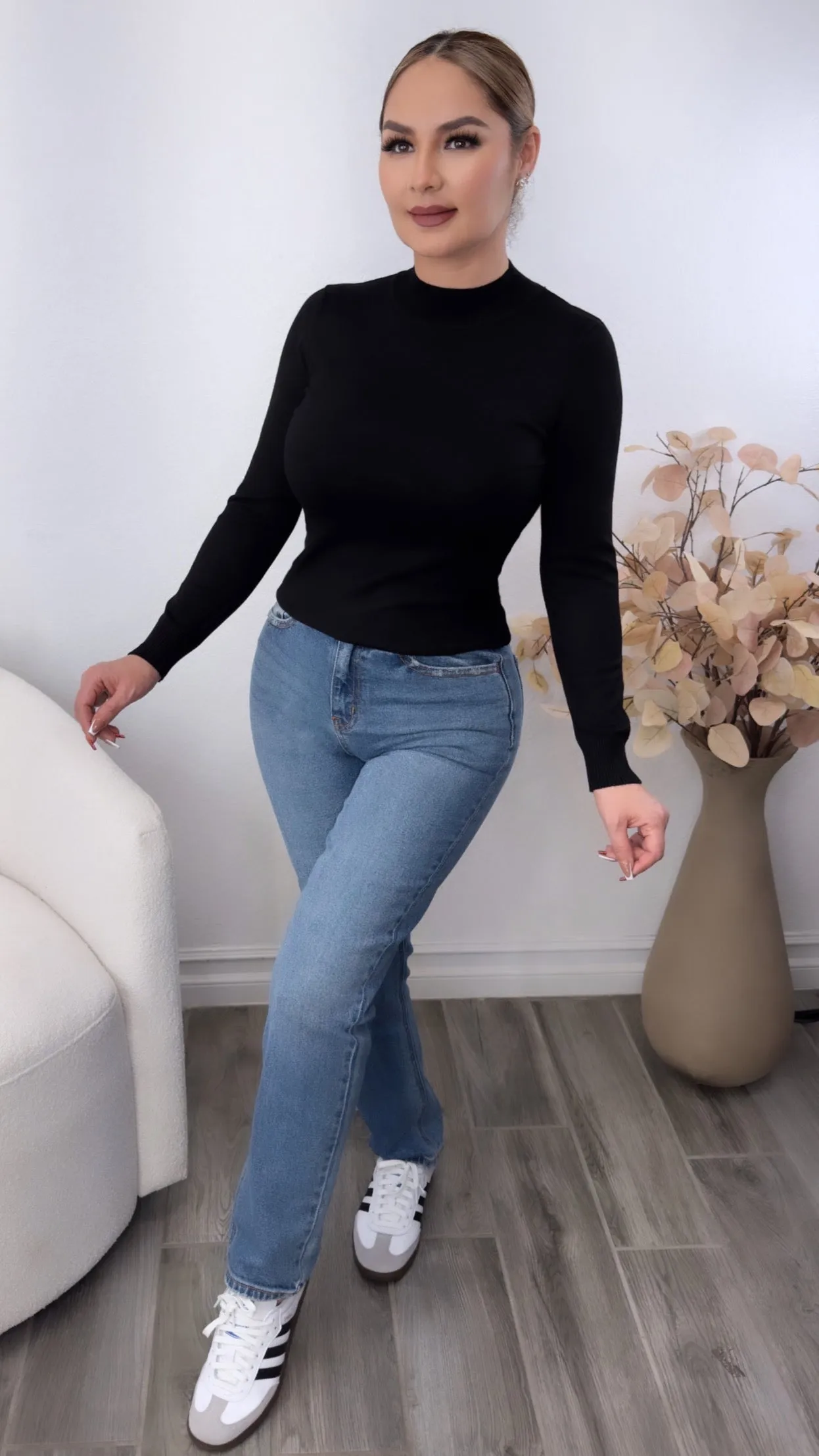 WV19031S-M HIGH RISE STRAIGHT JEANS